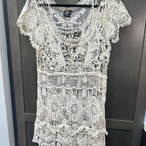 Bobeau Cream Crochet tunic top size small